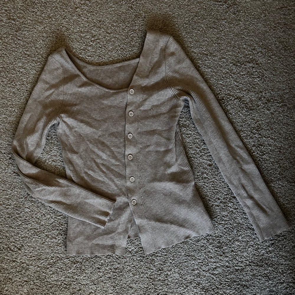 Women's Gray Ribbed Cardigan